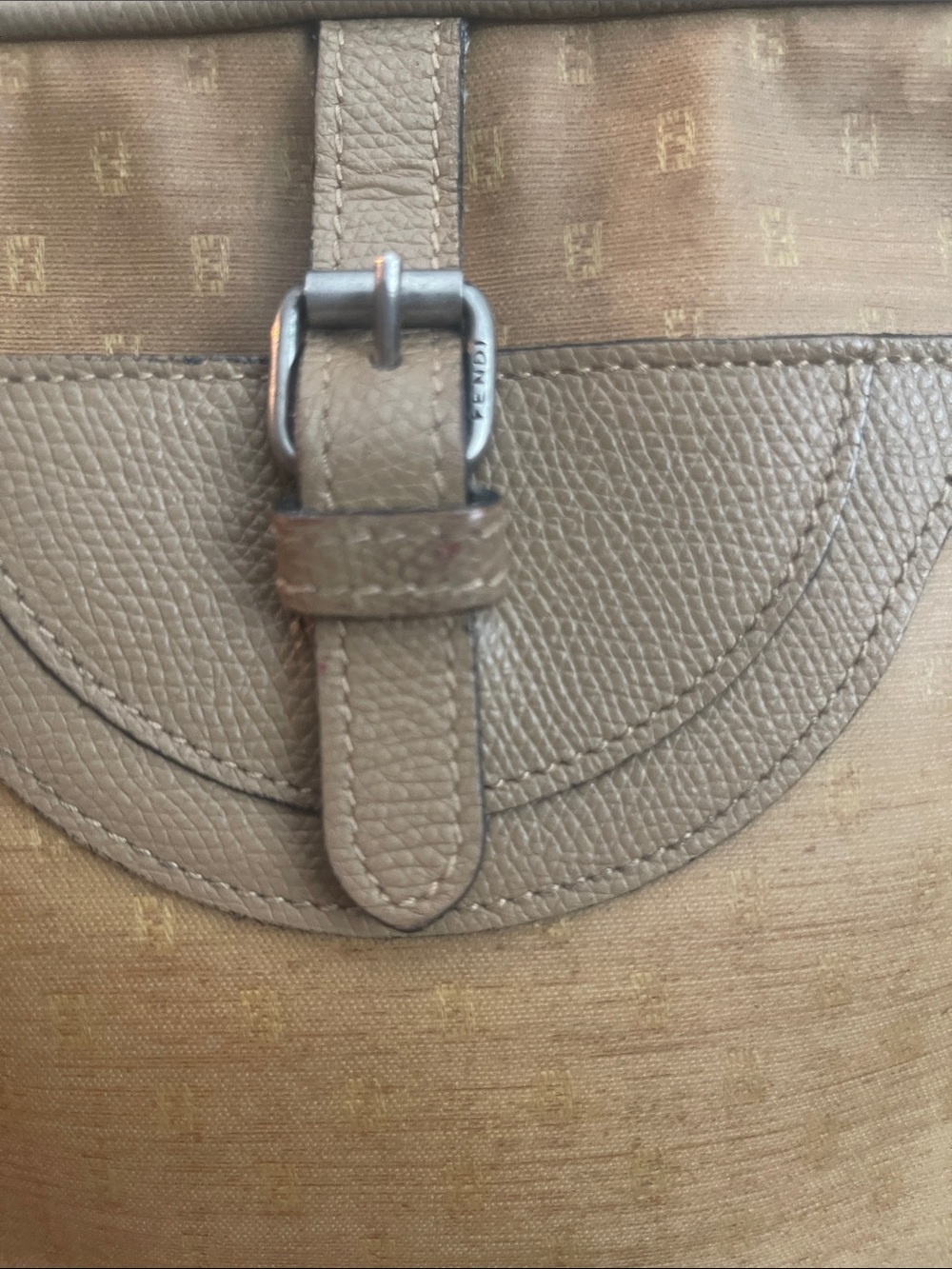 Vintage Fendi Tan/Brown Crossbody Shoulder Bag